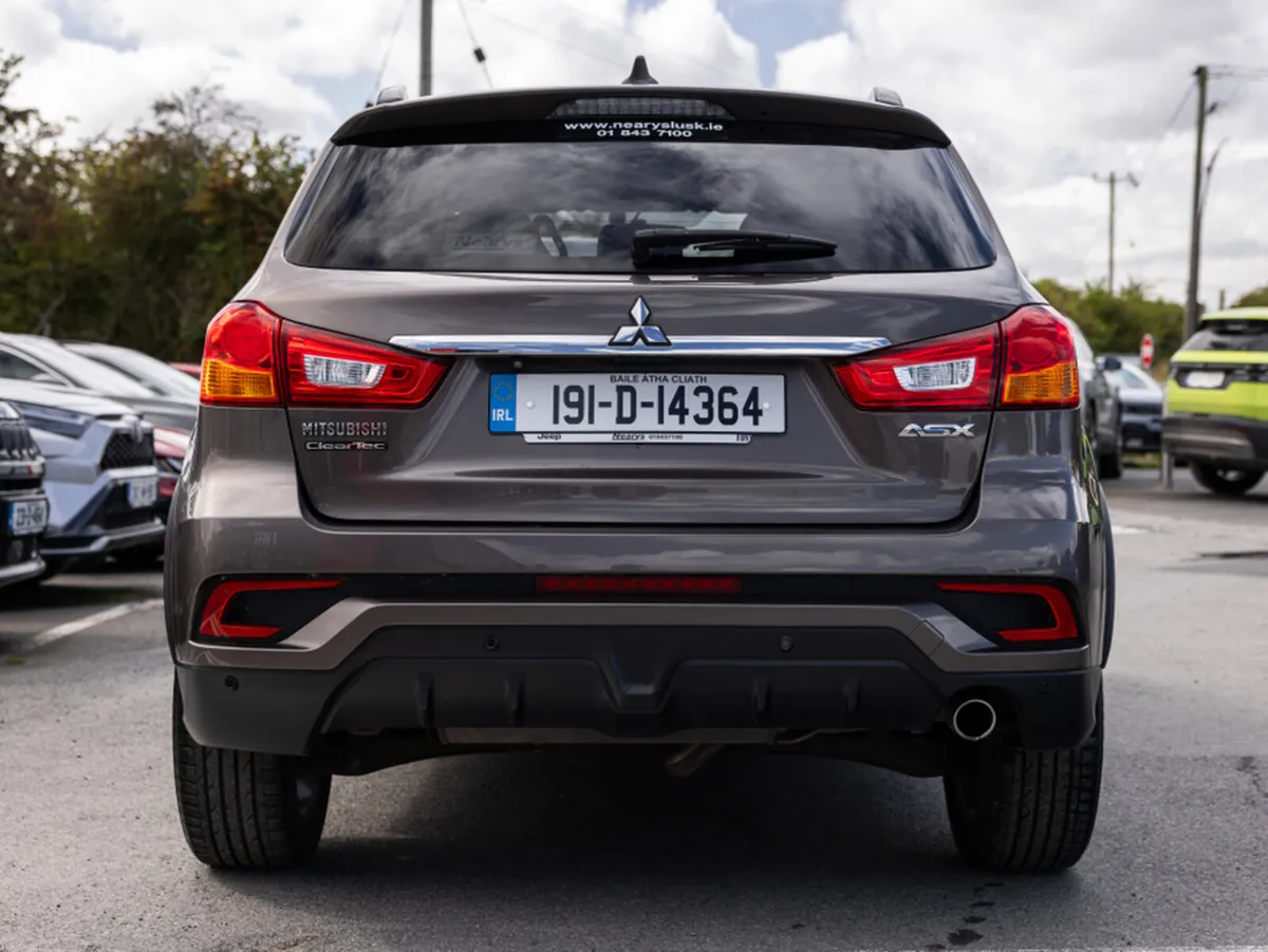 Mitsubishi ASX 1.6 DID INTENSE 2WD 18MY 4 DI-D 4DR - Image 5