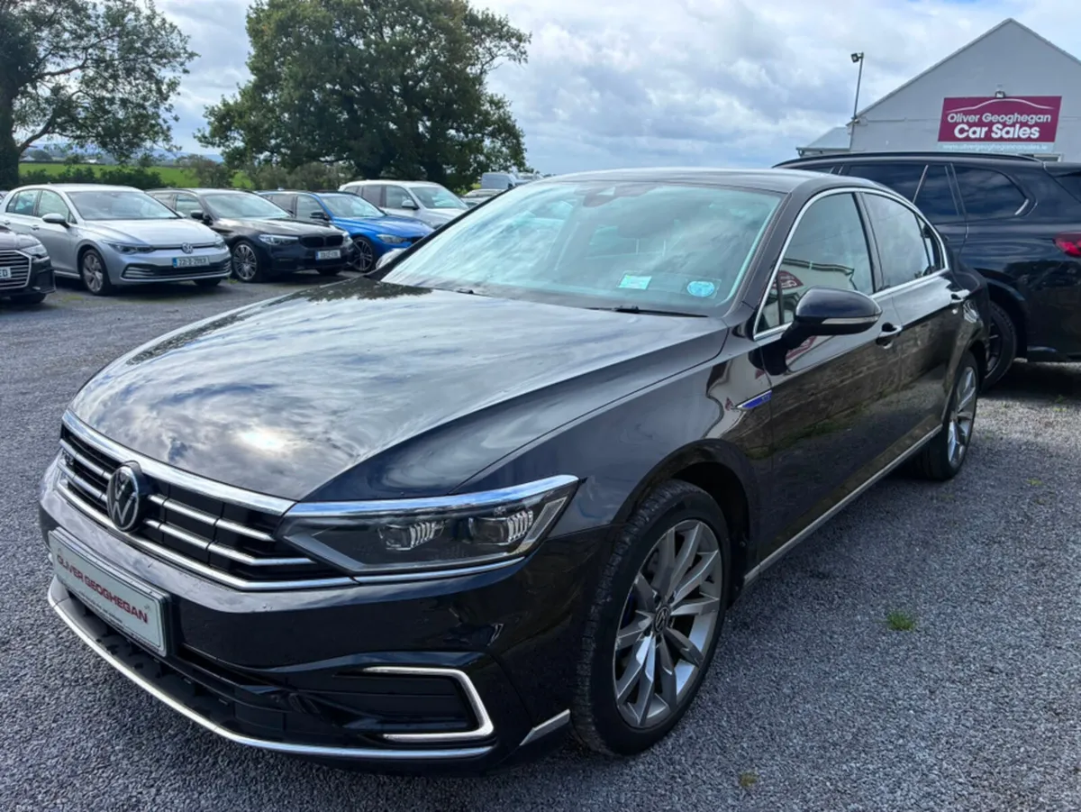 Volkswagen Passat 1.4 GTE ADVANCE PHEV - Image 4