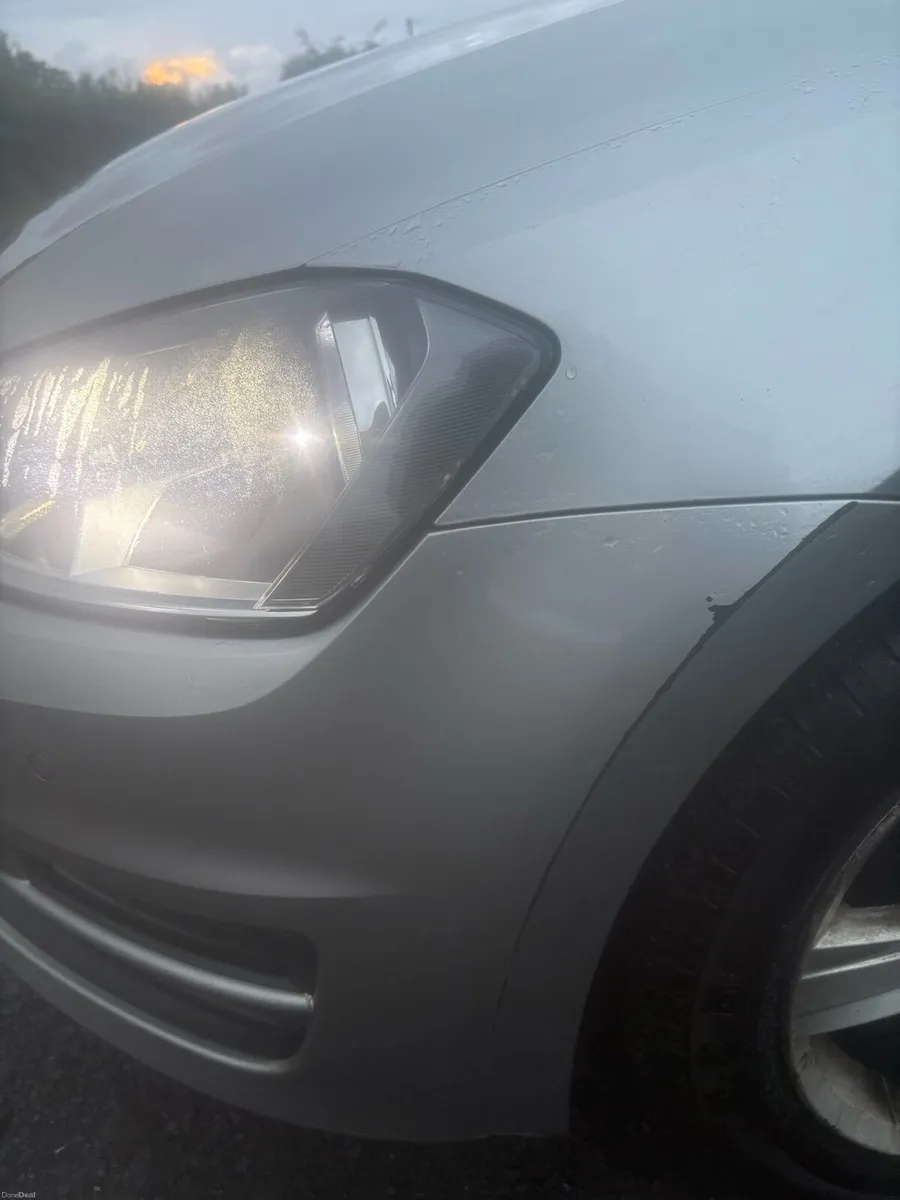 Volkswagen Golf Highline 1.6 - Image 5