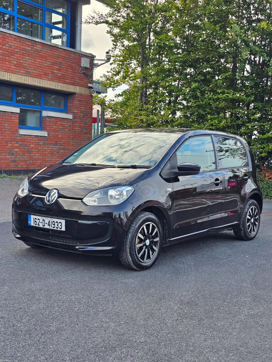 Volkwagen Up 2016  Automatic - Image 6