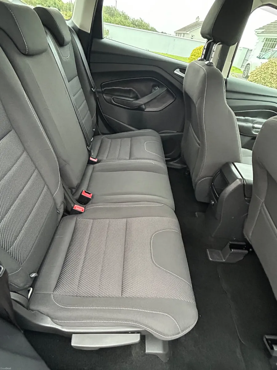 Ford Kuga 2013 4WD NEW NCT low miles - Image 5