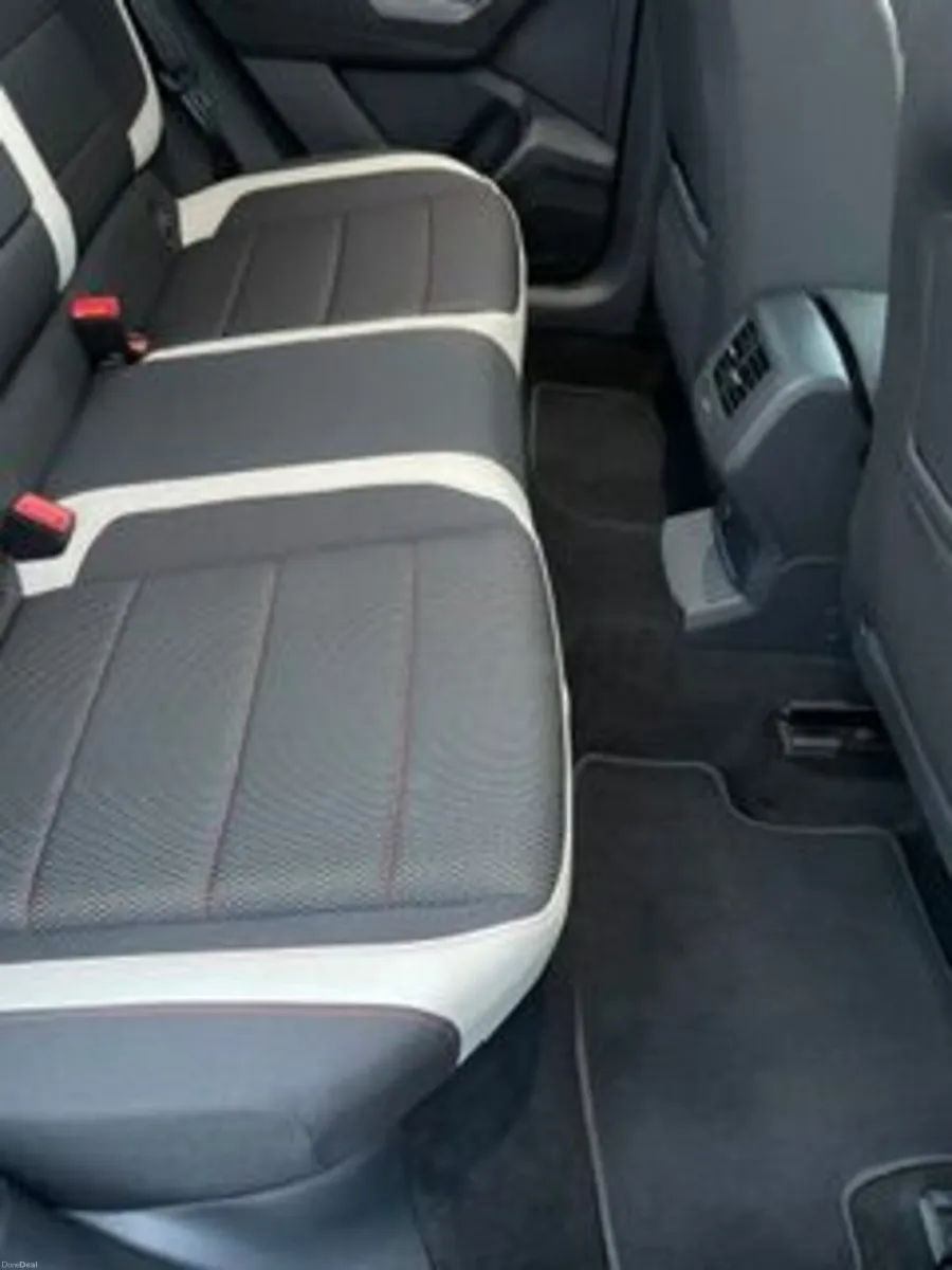 Volkswagen T-Roc 2018  SPORT 1.5TSI 150HP - Image 4