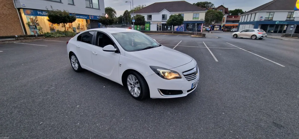 2014 Vauxhall Insignia SRI 2.0 CDTI - Image 2