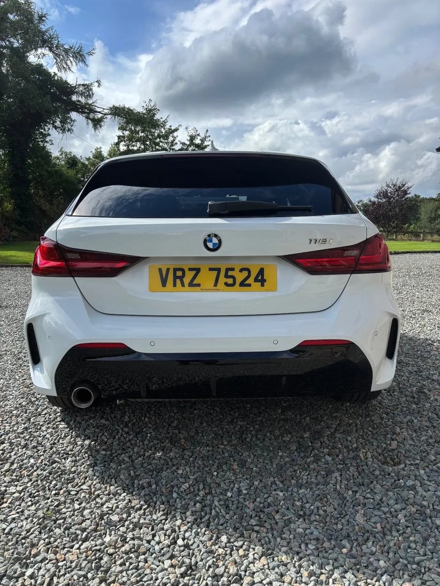 BMW 1-Series 2024 - Image 5