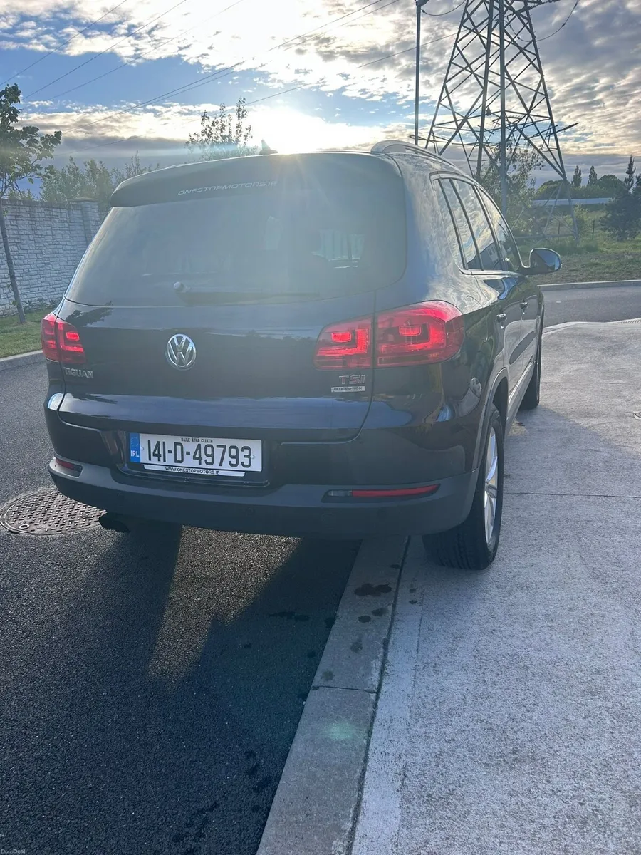 Volkswagen Tiguan 2014 - Image 2