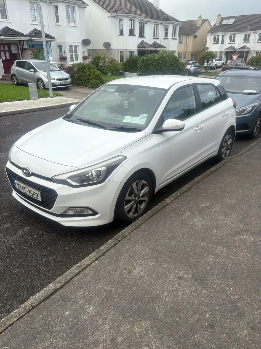 Car - Image 1