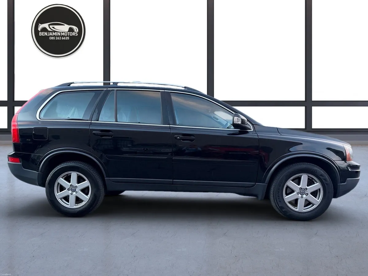 Volvo XC90 Low Miles Auto 7 Seats Full Service His - Image 4
