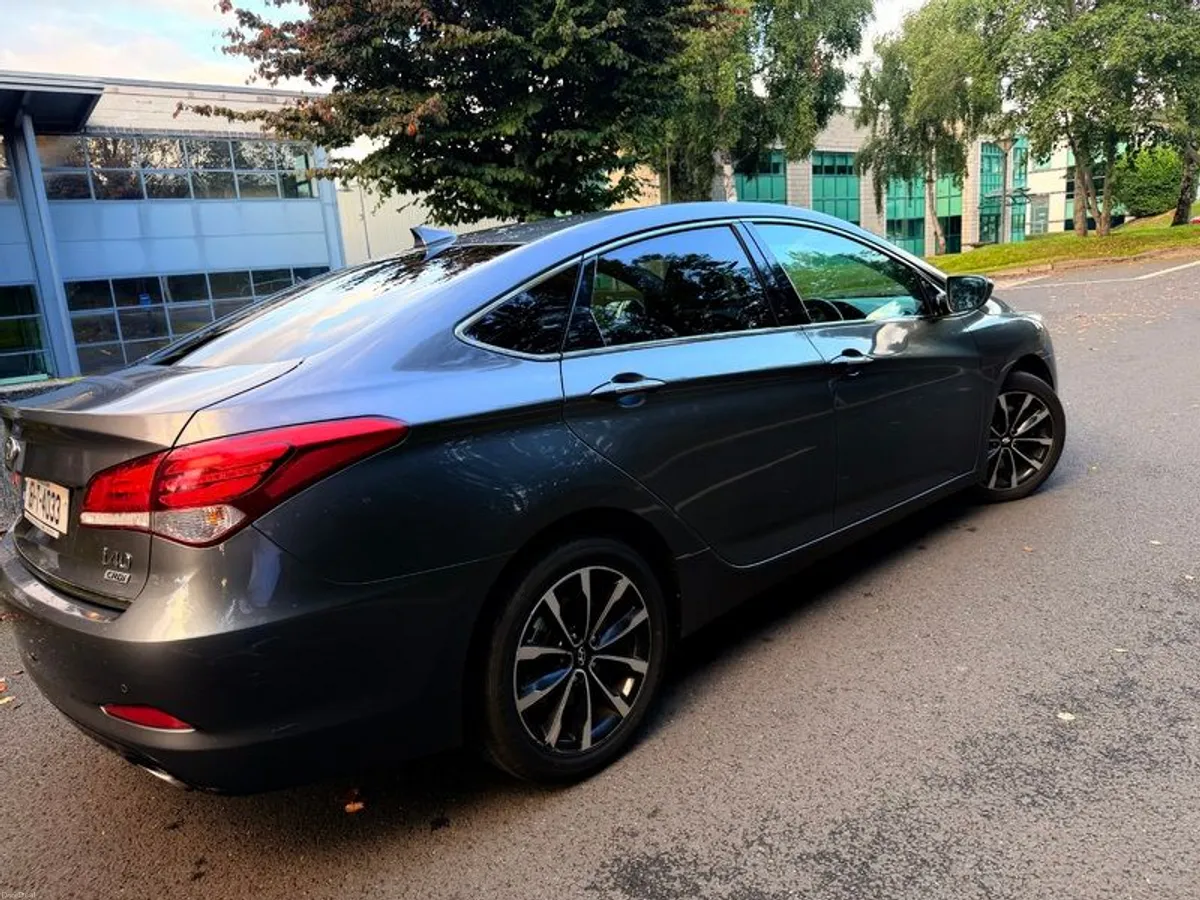 2016 Hyundai i40 - Image 2