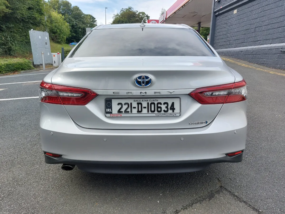 Toyota Camry 2022 PLATINUM IRISH CAR HIGH SPEC - Image 6