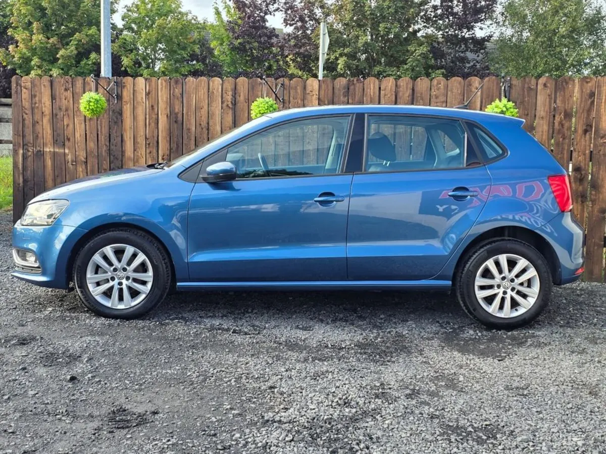 Volkswagen Polo 1.2 AUTO - LOW KMS - Image 4