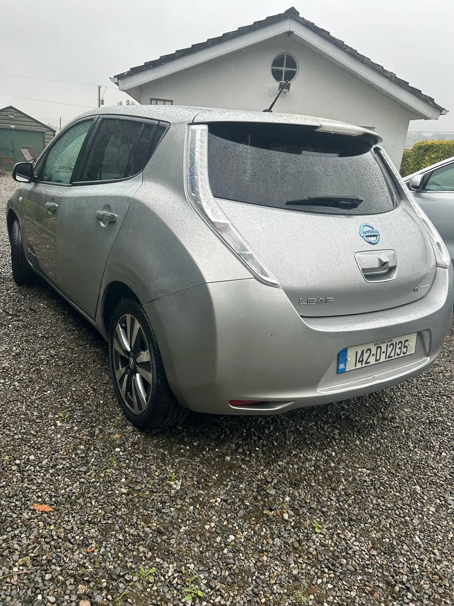 2014 Nissan Leaf Tekna Approx 100km Range 1 Owner - Image 3