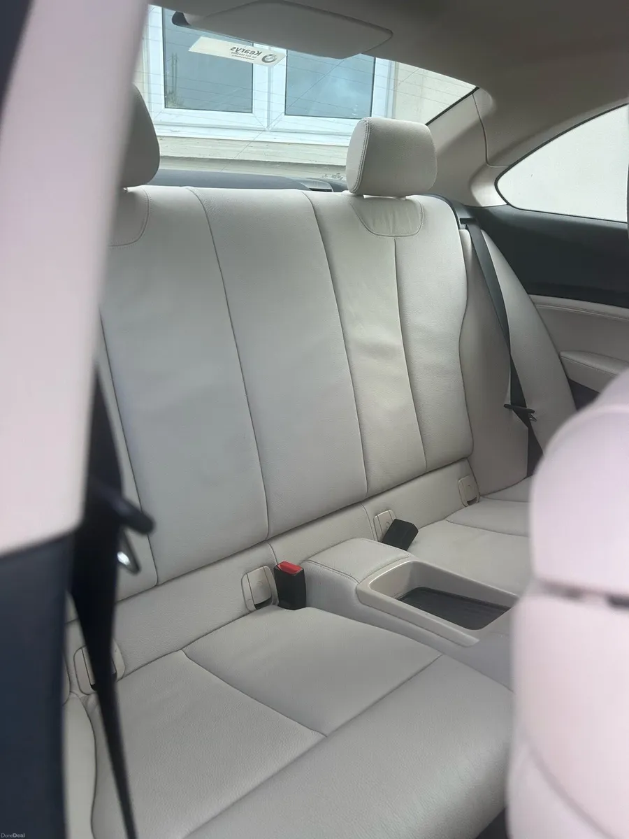BMW 2 series - Image 6