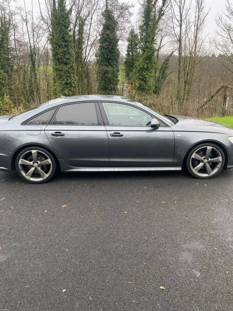 Car - Image 2