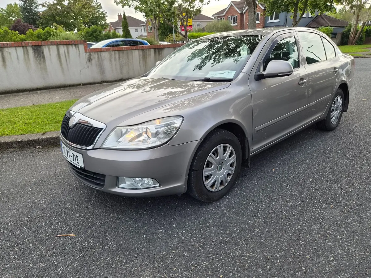 Skoda Octavia 2010 1.6 diesel - Image 2