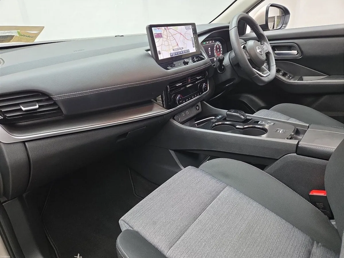 Nissan X-Trail ePOWER X-TRAIL SV PREMIUM 5 Seater - Image 4