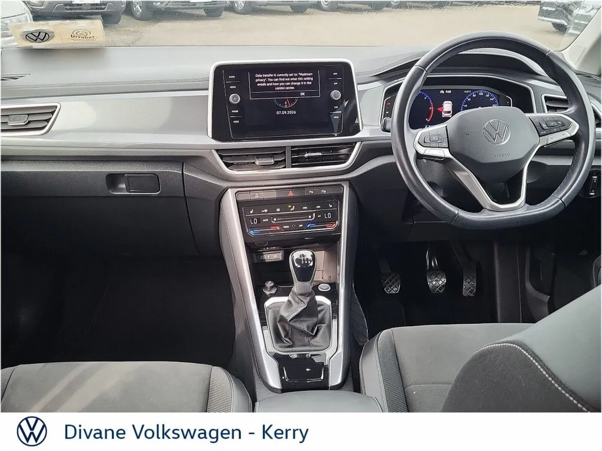 Volkswagen T-Roc STYLE 2.0 TDI 116HP - Image 2