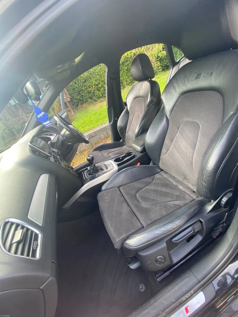 Audi A4 2010 - Image 3
