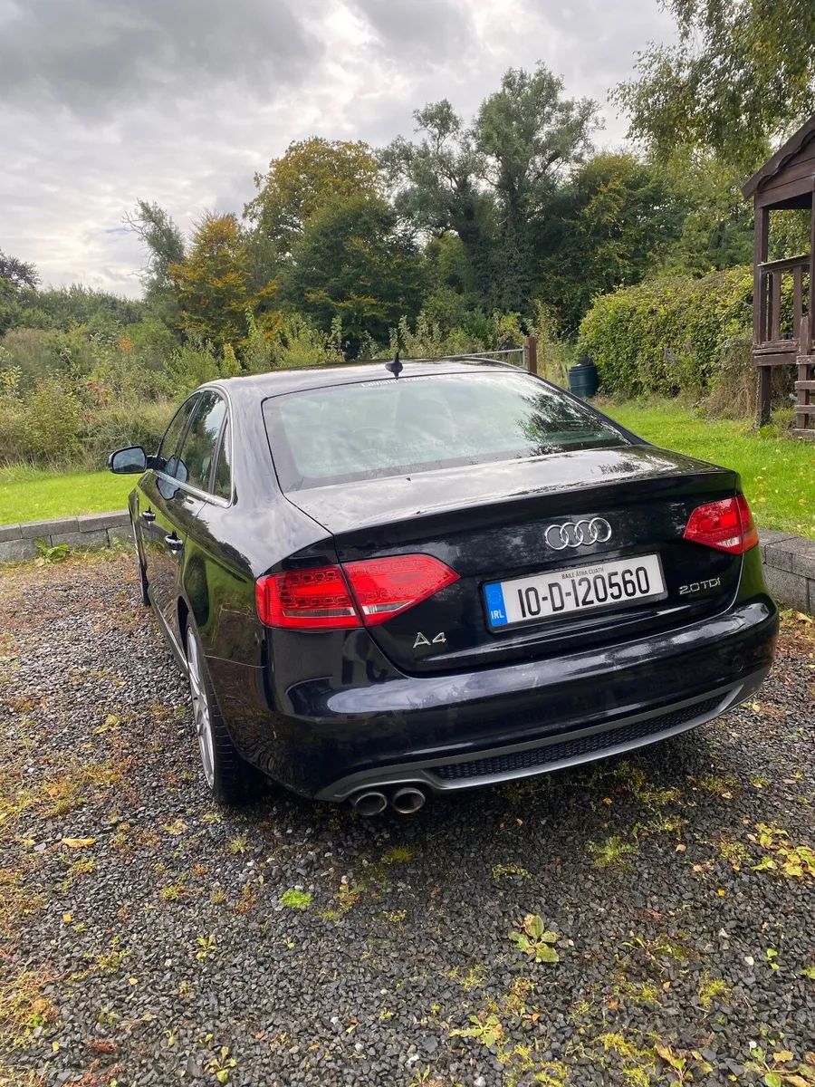 Audi A4 2010 - Image 6