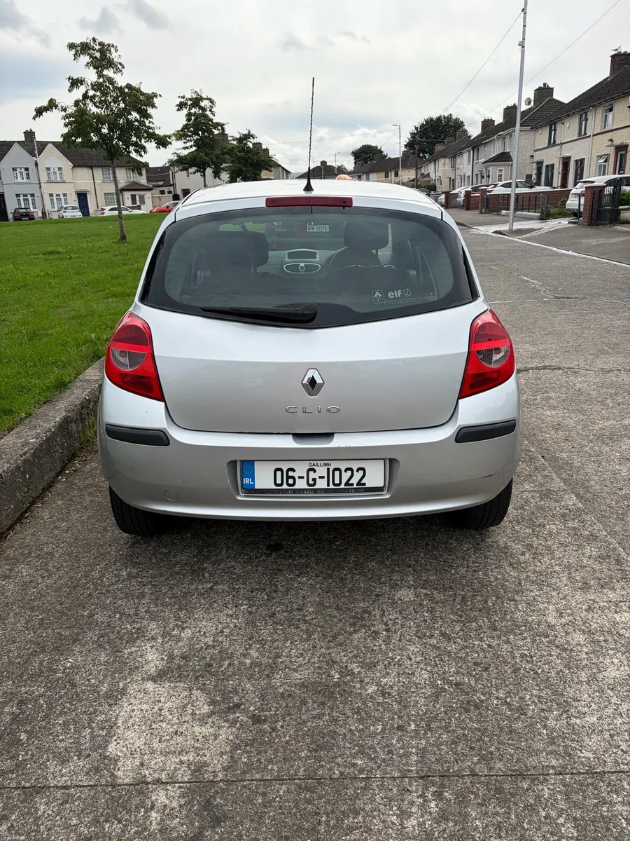 Renault Clio - Image 4