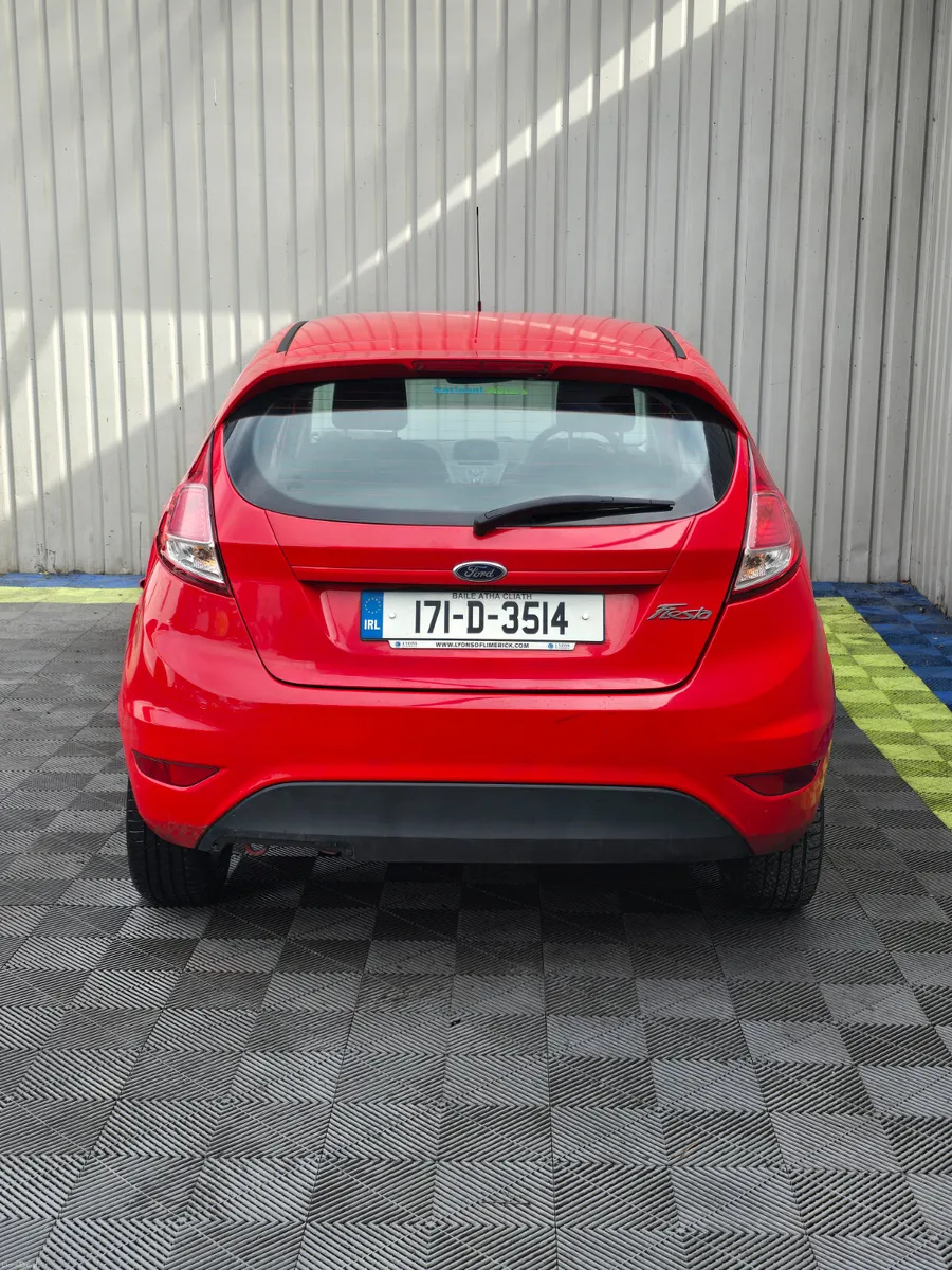 2017 Ford Fiesta ZETEC 1.0 Petrol - Image 5