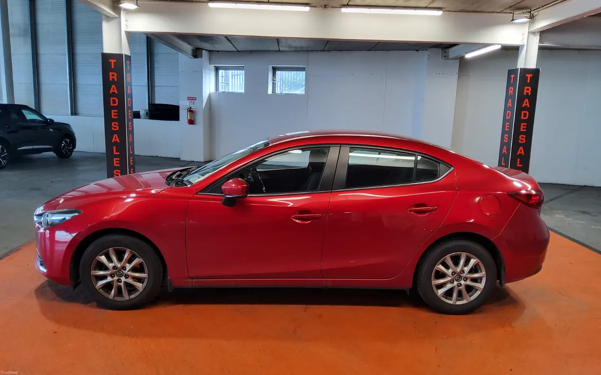 Mazda Mazda3 2018 - Image 6