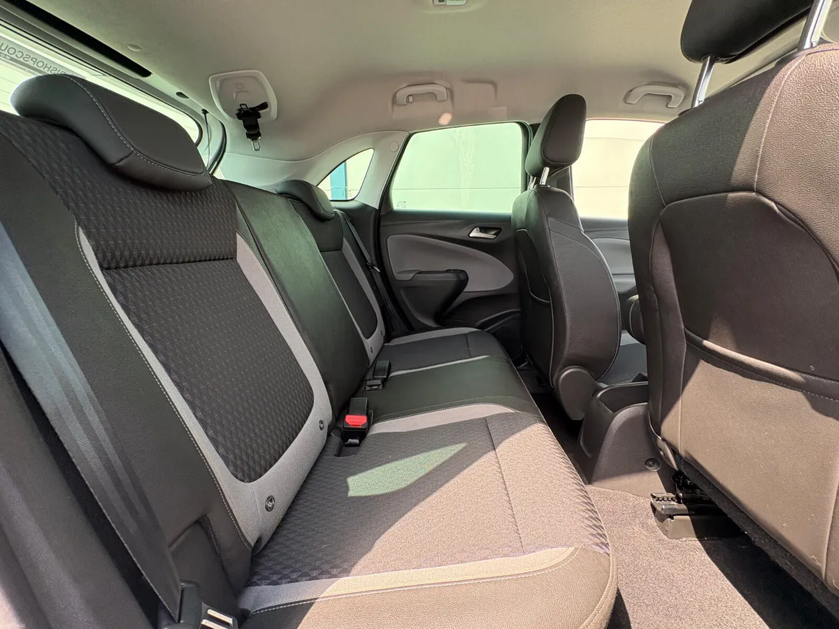 Opel Crossland X 2021 - Image 5