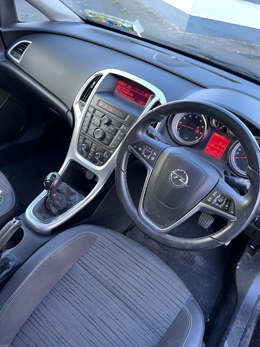 Opel Astra for sale fresh test - Image 5