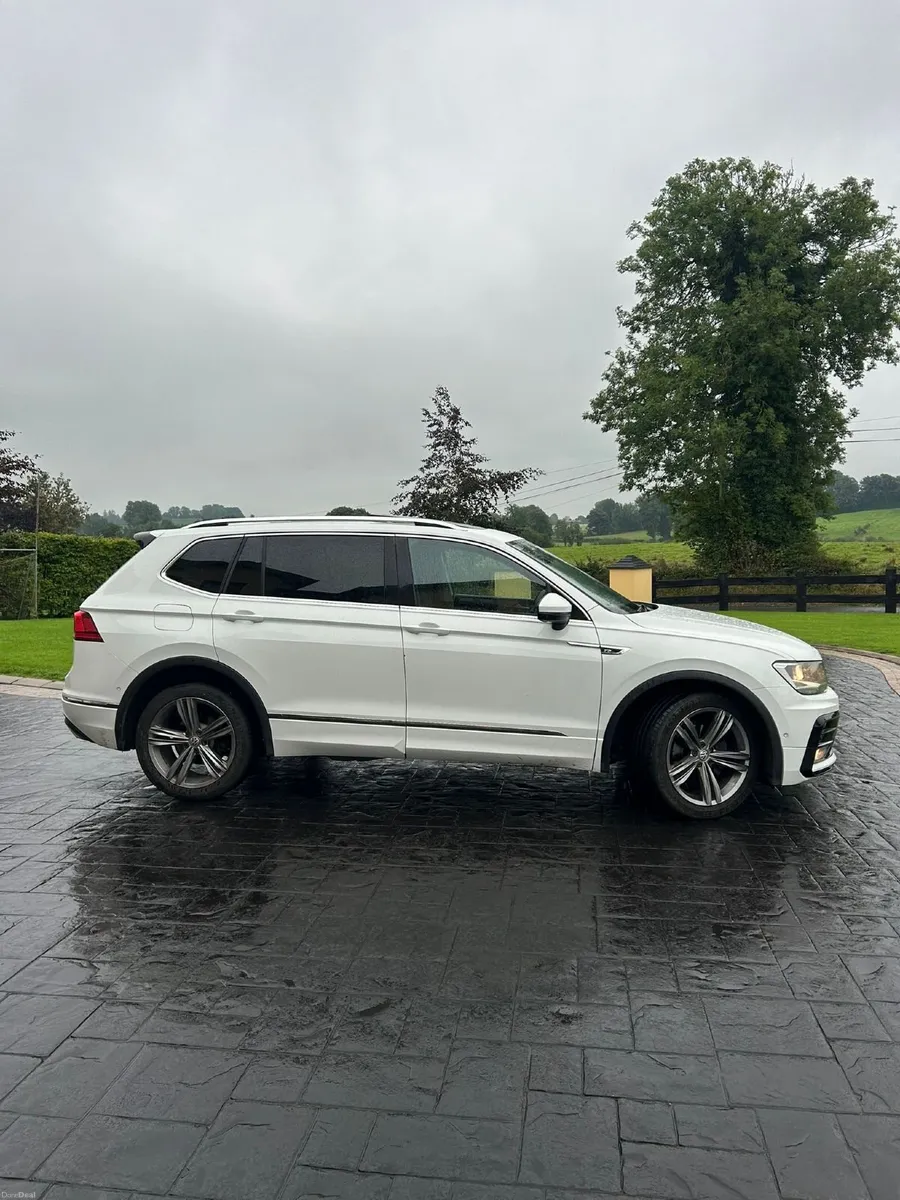 Volkswagen Tiguan 2019 - Image 5