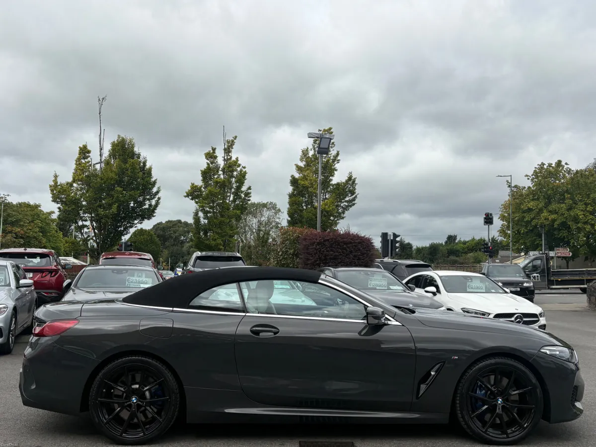 212 BMW 8 Series 840D X-Drive M-Sport Cabriolet - Image 5