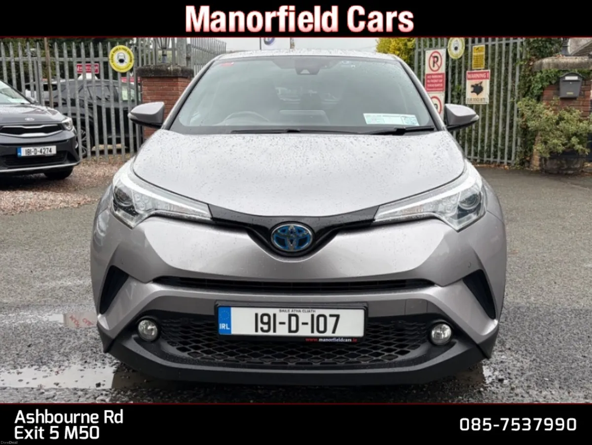 2019 Toyota C-HR Sol 1.8 Petrol Hybrid Auto SUV - Image 2