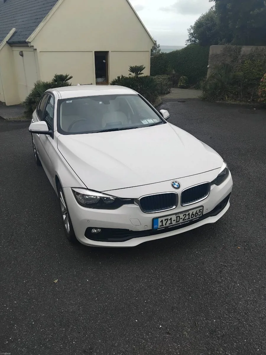 Car - Image 1