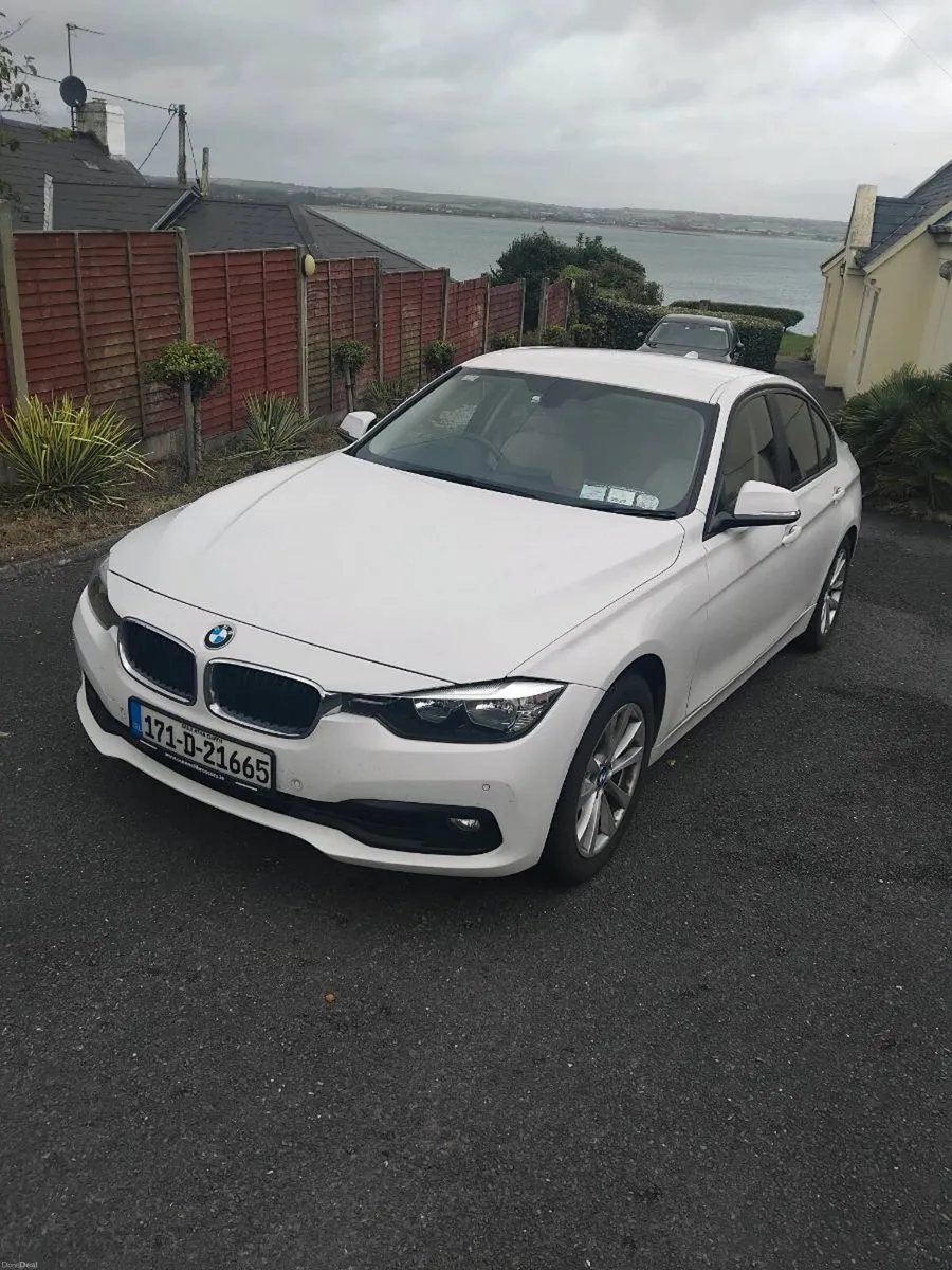 Car - Image 2