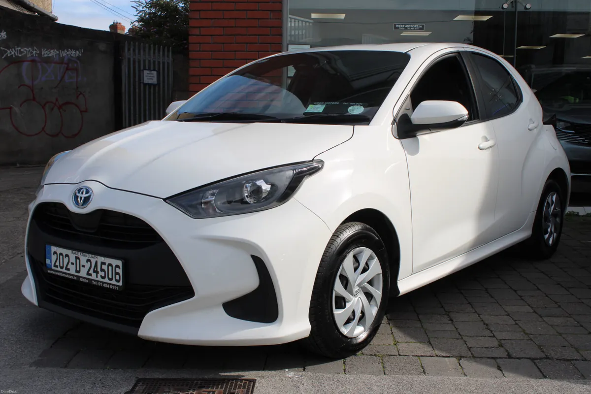 YARIS - 1.5L - PETROL/HYBRID - AUTOMATIC - NCT 28 - Image 3