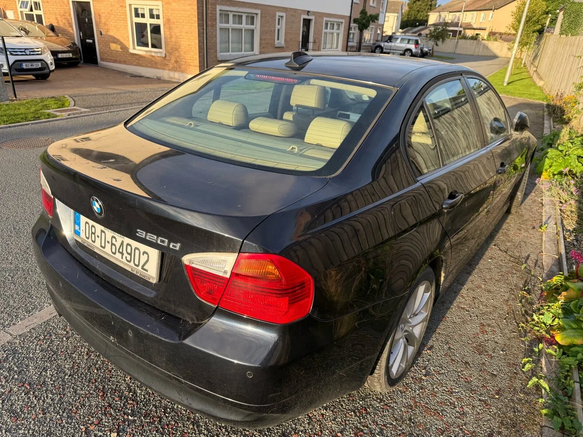 BMW320D E90 - Image 3