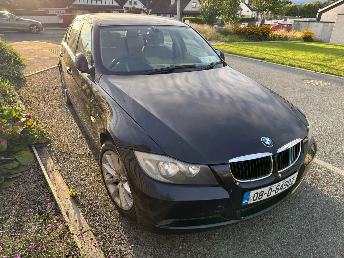 BMW320D E90 - Image 5