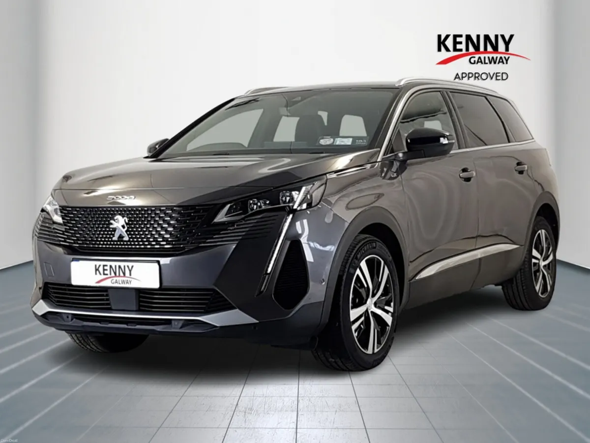 Peugeot 5008 *Deposit taken* GT 1.2 MHEV 136 EDCT - Image 3