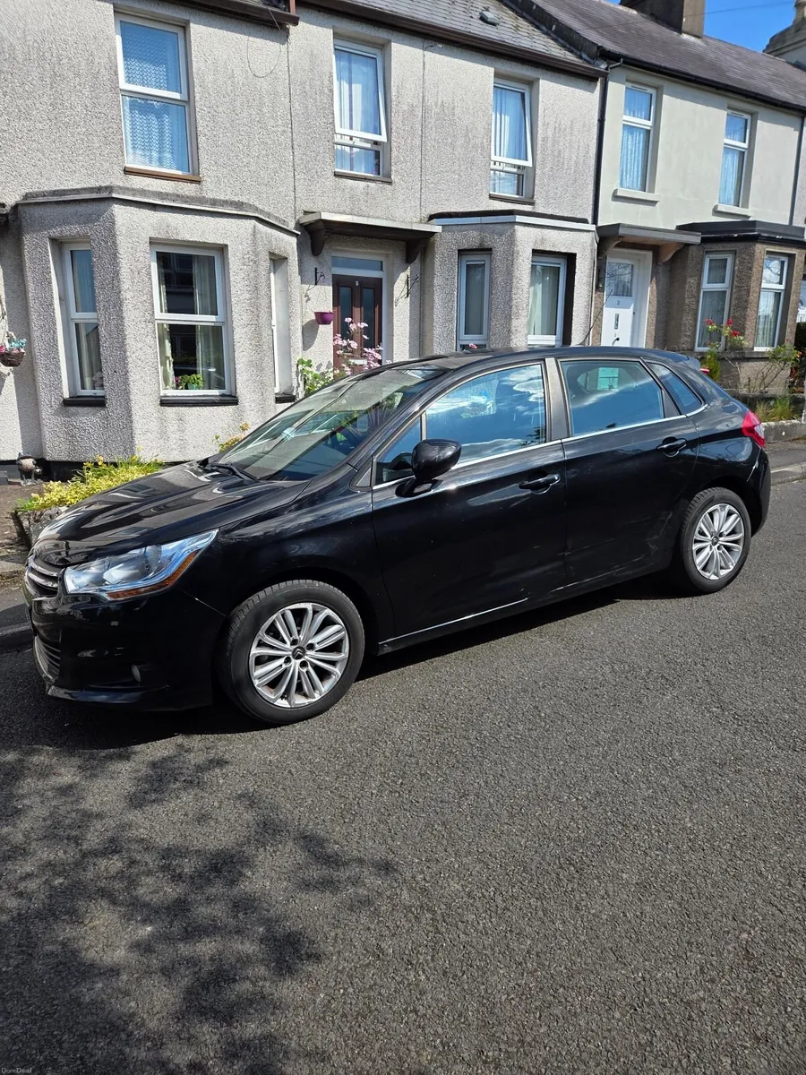 2015 Citroen C4  1.6HDI  VTR+ - Image 6