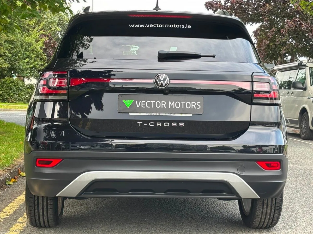Volkswagen T-Cross 1.0 TSI FIRST EDITION PETROL AU - Image 5