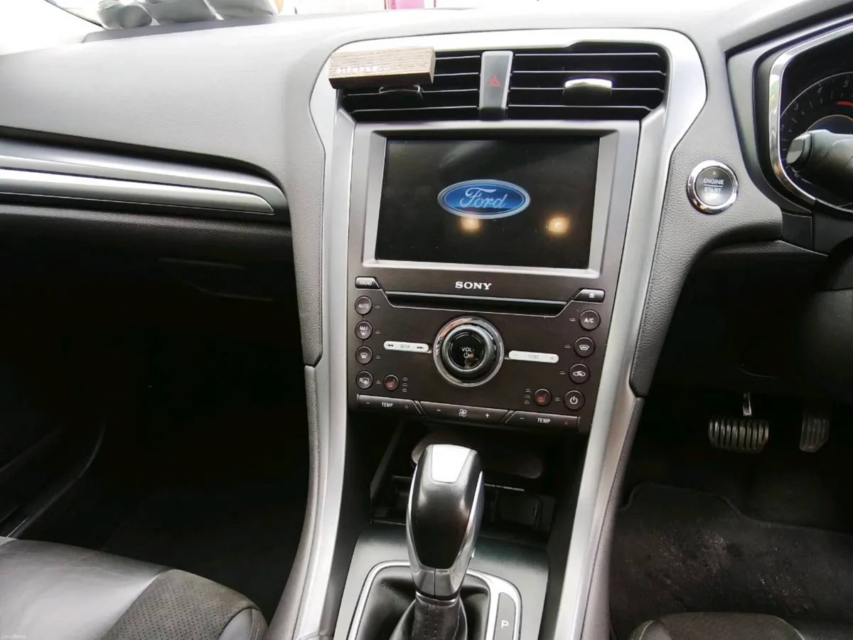 Ford Mondeo 2.0 diesel automatic - Image 3