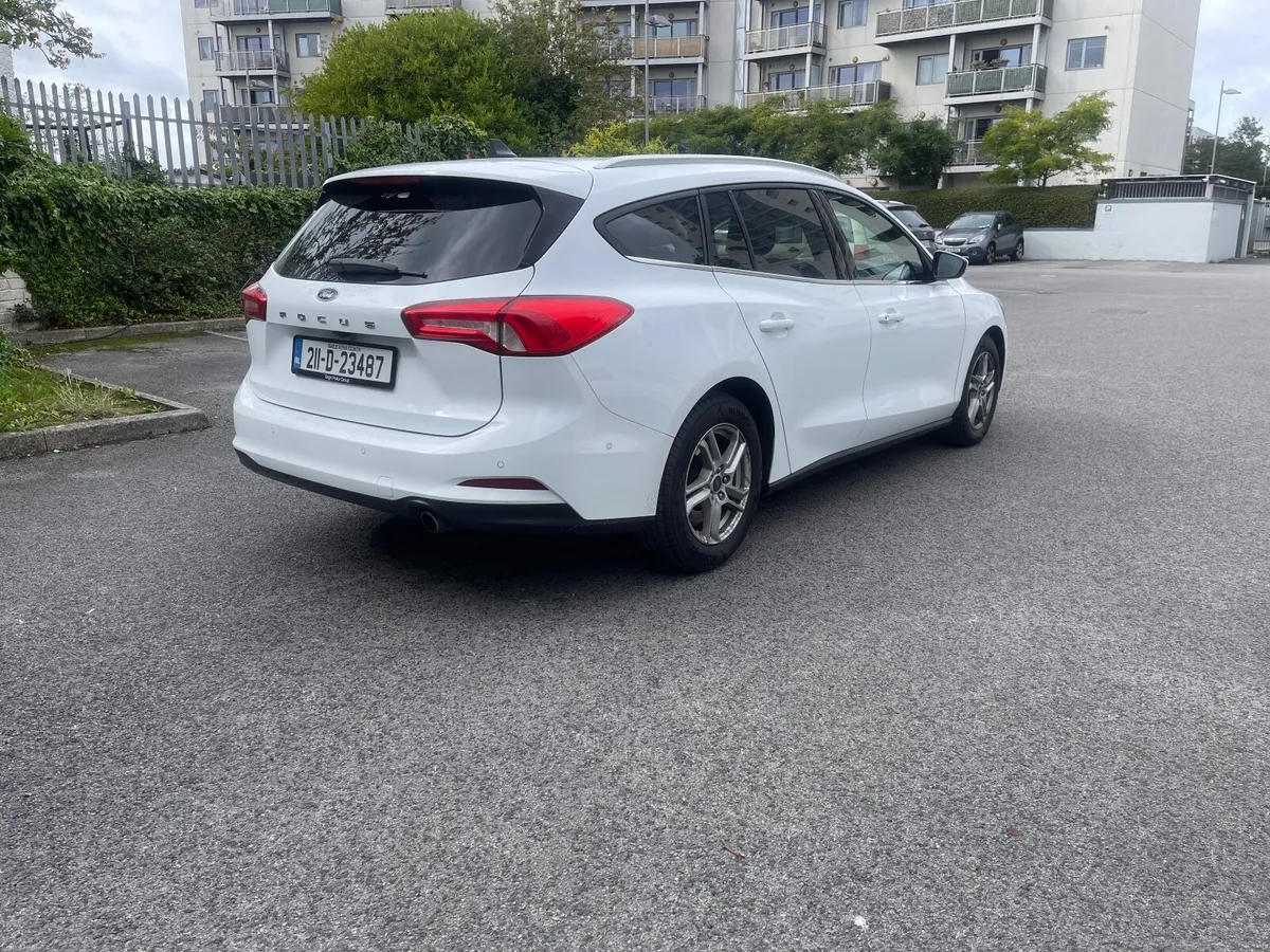 Ford Focus 1.5 Diesel Zetec Estate - NCT 03/27 - Image 5