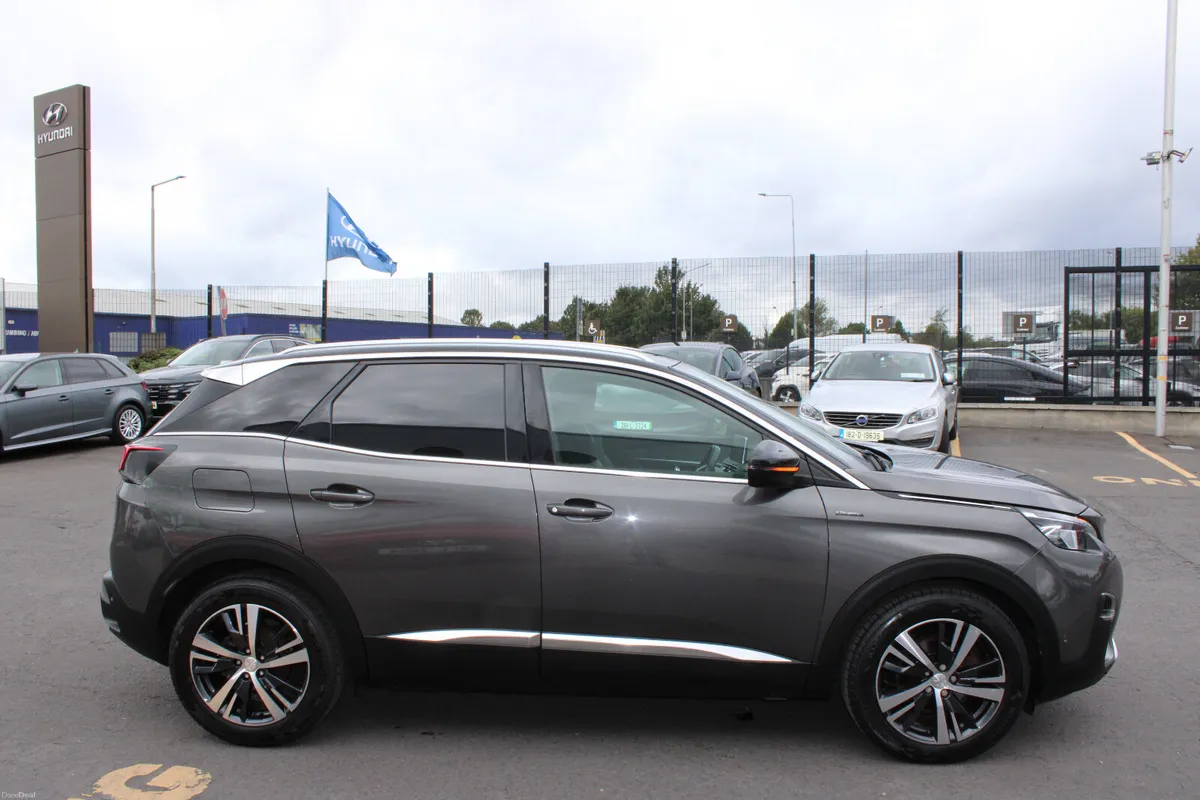 Peugeot 3008 2018 - Image 6