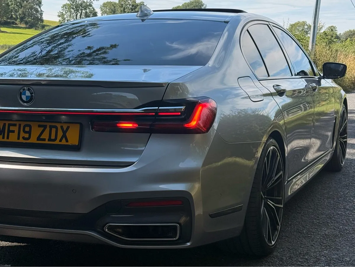Bmw 740D - Image 5