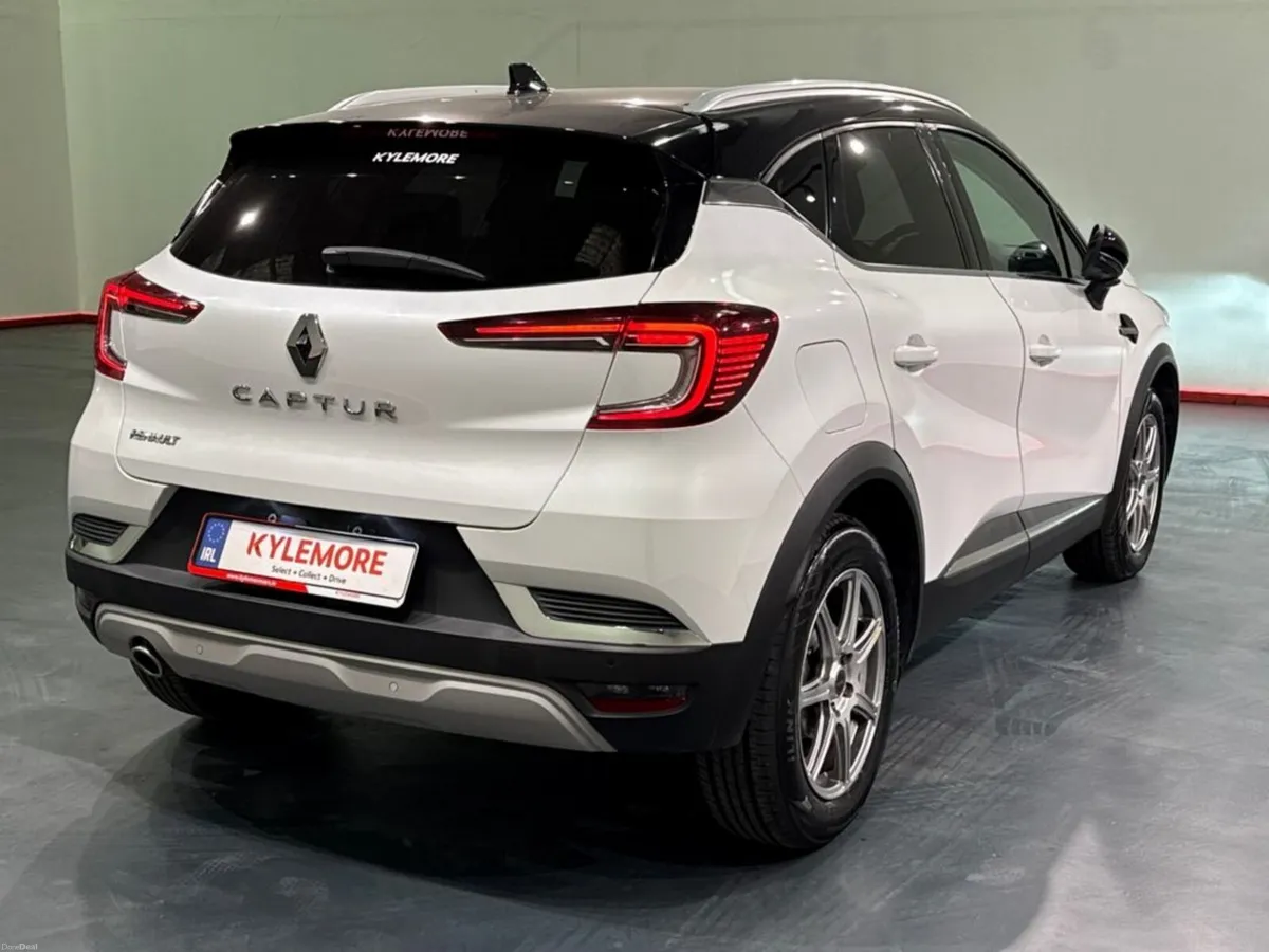 Renault Captur 1.3 AUTOMATIC - INTENS TECHPACK - W - Image 3