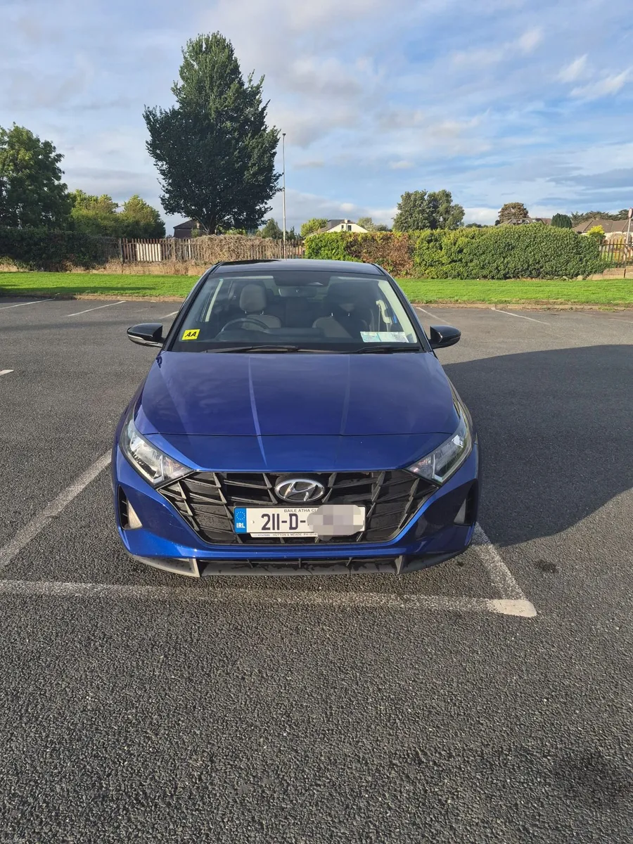 Hyundai i20 Deluxe Plus 2Tone 5Dr 2021 - Image 3