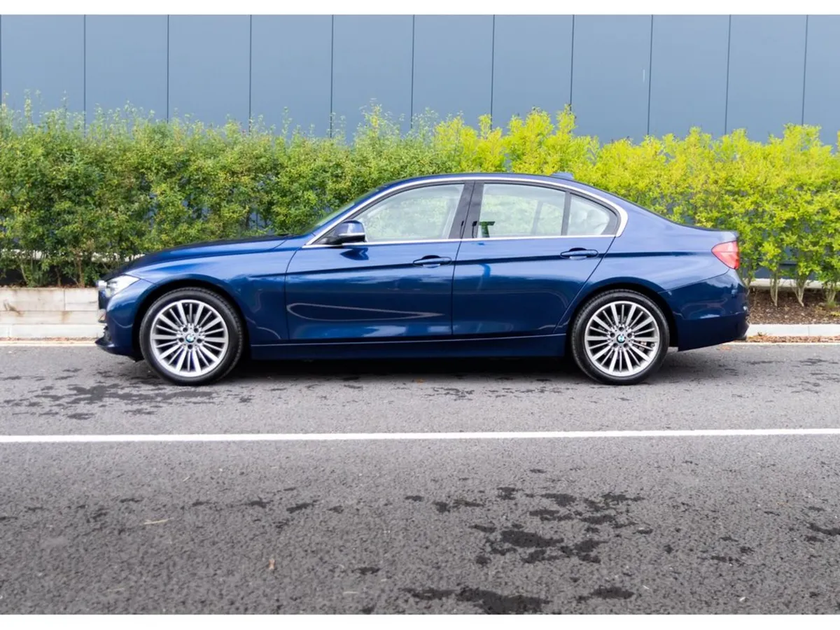 BMW 3-Series DEPOSIT TAKEN - 318D Luxury Zllg 4DR - Image 4
