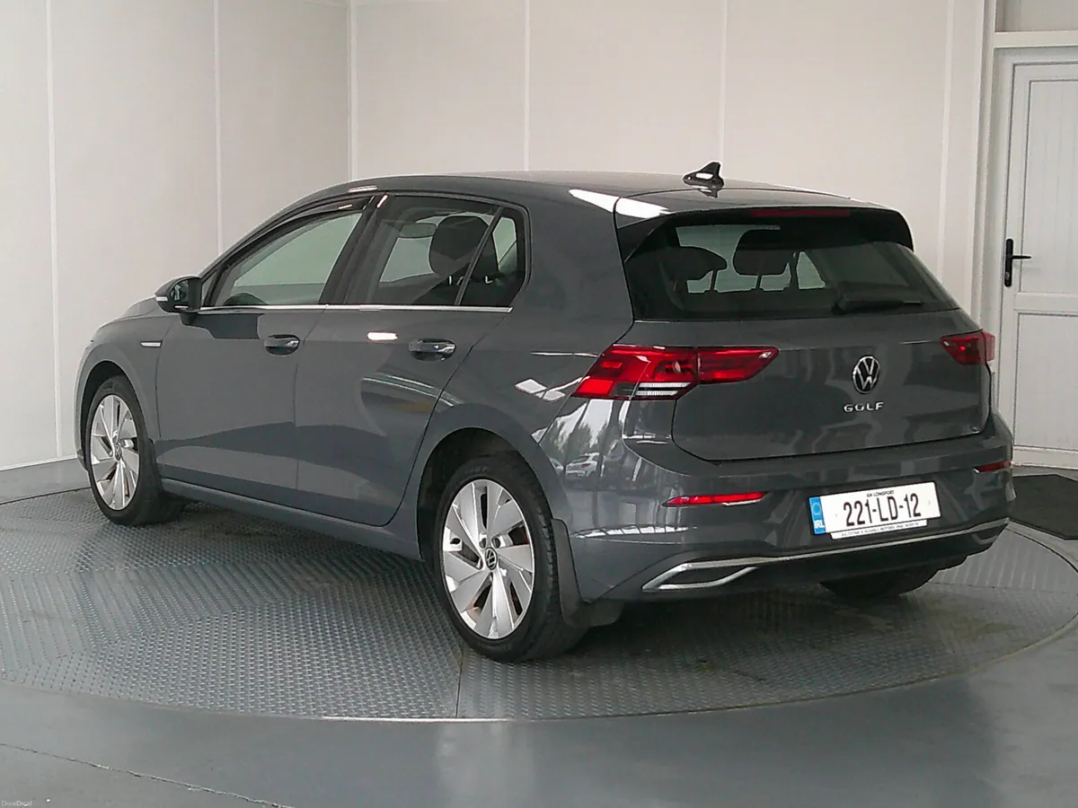 Volkswagen Golf 2022 - Image 5