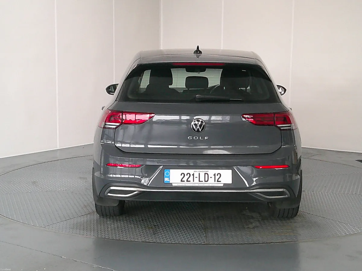 Volkswagen Golf 2022 - Image 6