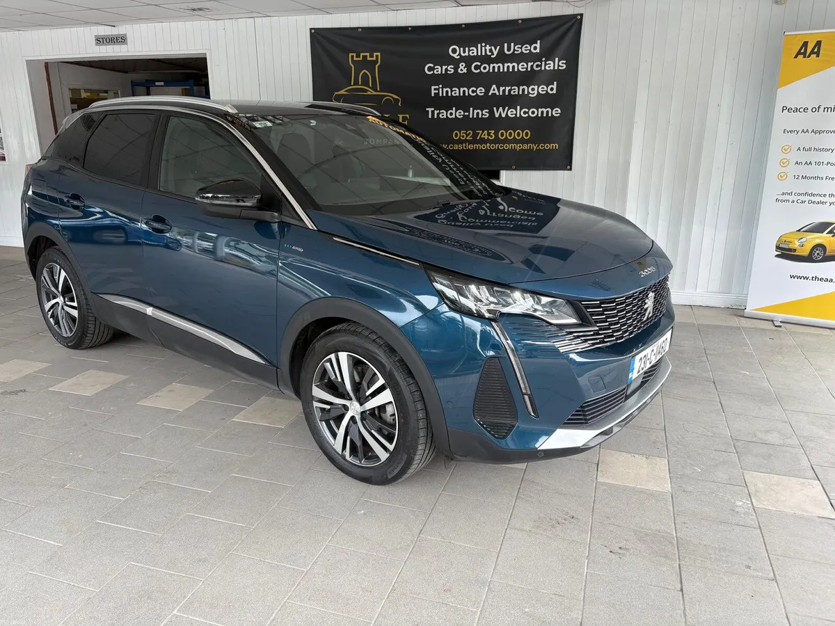 2023 Peugeot 3008 ALLURE PREMIUM + HYBRID AUTO - Image 3