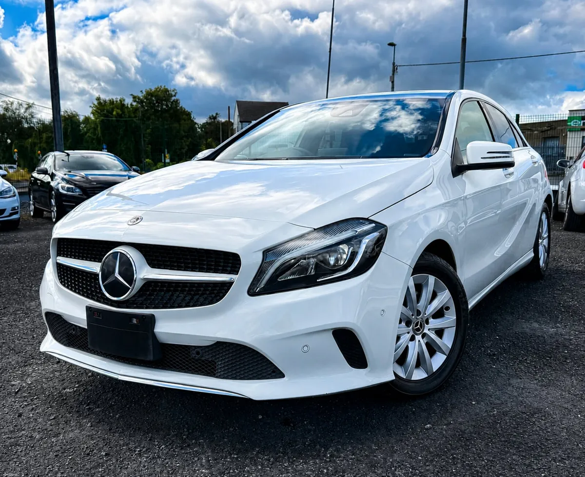 2017 Mercedes-Benz A180 Style Auto | High Spec - Image 2