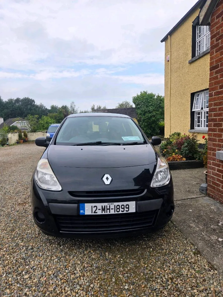 Renault Clio ( new nct ) ( low milage ) - Image 2